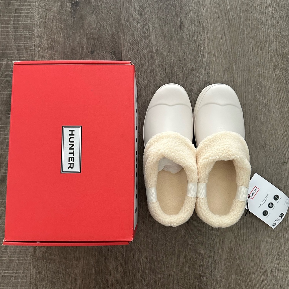 New Hunter Women's Play Sherpa Insulated Clogs White Willow Size 7